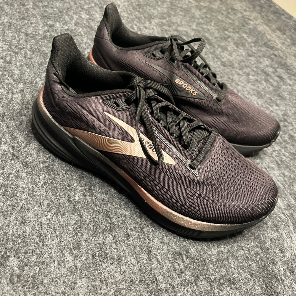 Brooks Revel 8 Womens Running Shoes Black Rose Gold Sneakers Size 8 New In Box